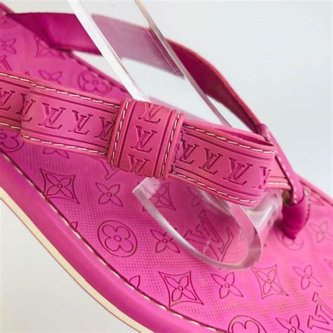 louis vuitton monogram flip flop|Signature Flip.